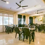 Spot On 67211 Hotel Gokul