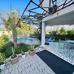 Nest Villa