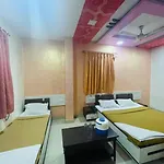 Hotel Samrat