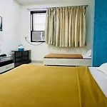 Hotel Samrat
