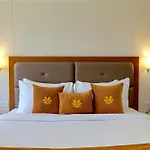 The Gold Beach Annexe