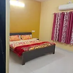 3 Bedroom Spacious Bungalow Nr Devka Beach