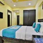 Hotel O Lotus Residency