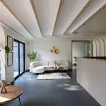 Saavi Suites