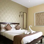 Hardys Villa Resort