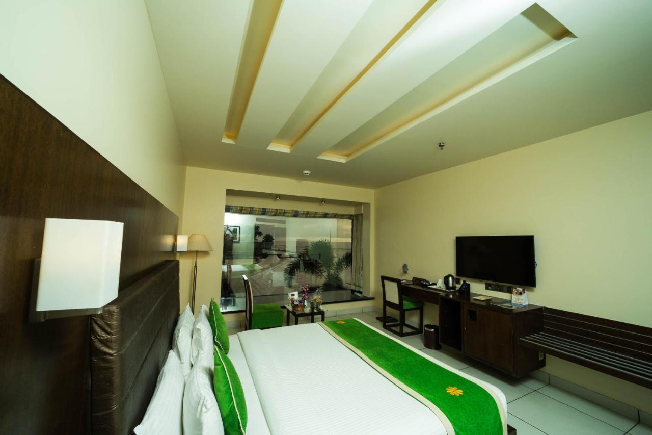 The Gold Resort Daman