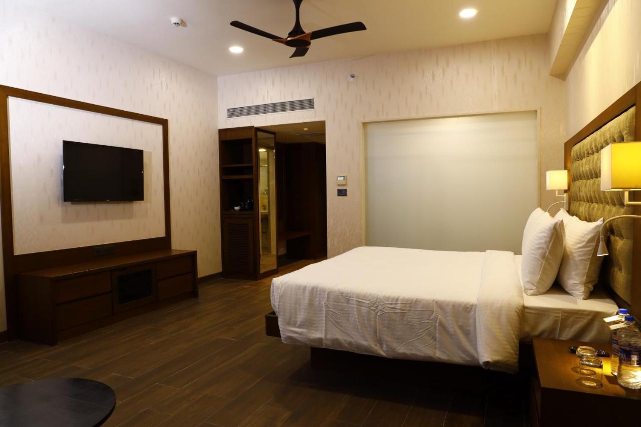 Devka Hotel Daman