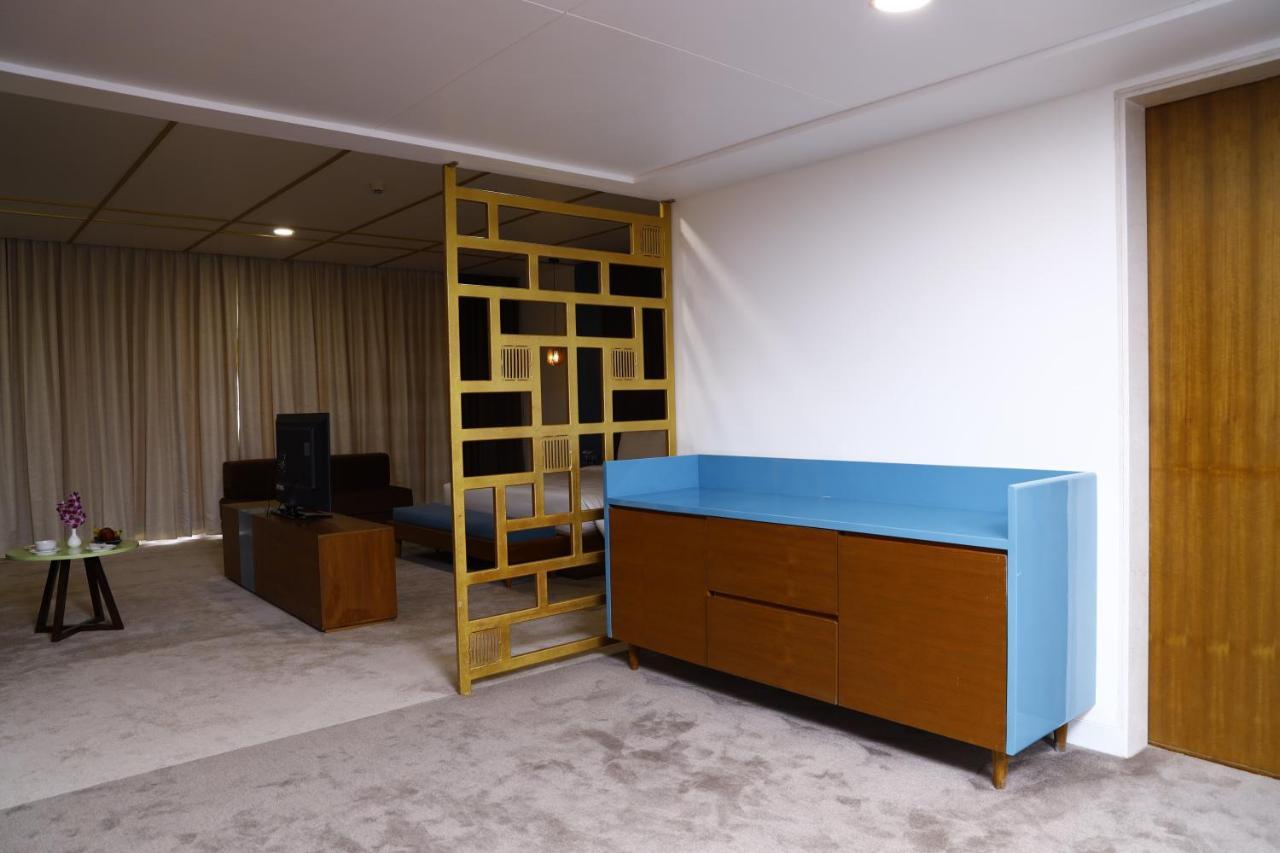 Devka Hotel