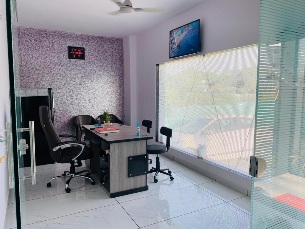 Guest house Royal House Daman