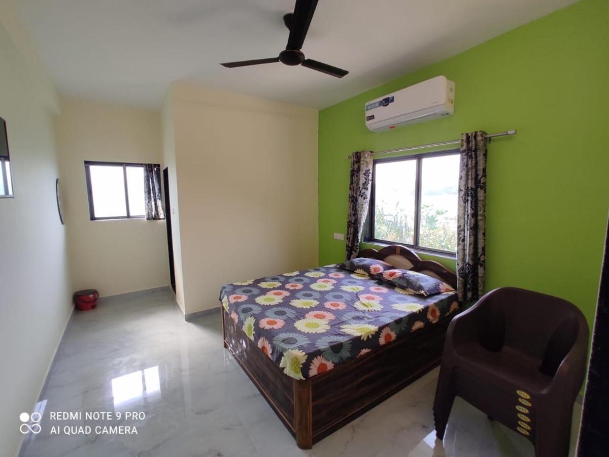 Royal House Guest house *