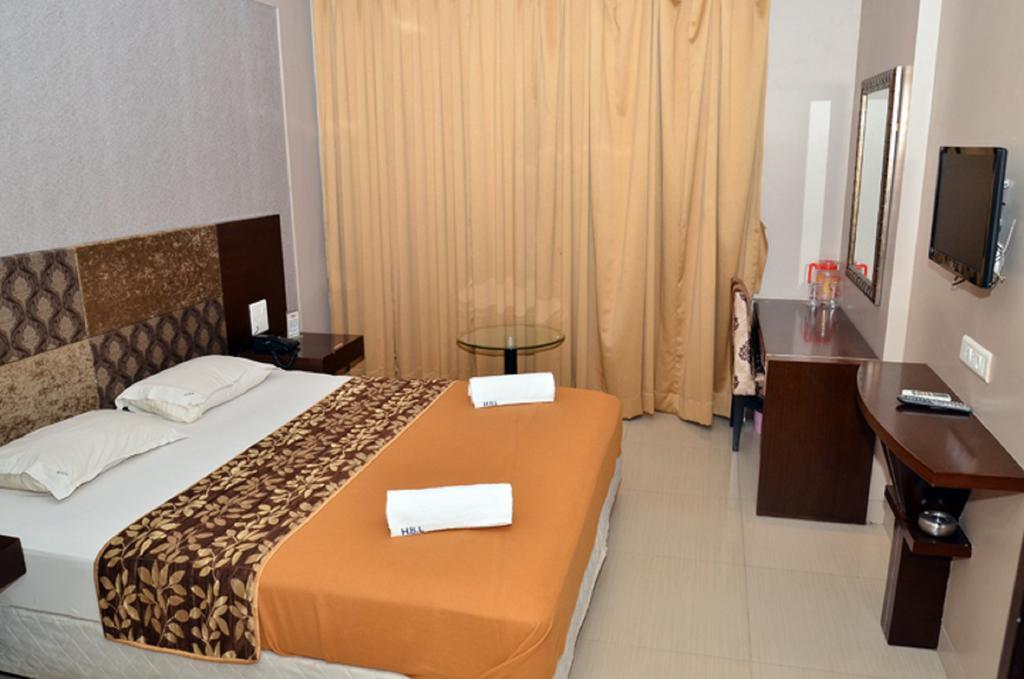 Hotel Blue Lagoon Daman