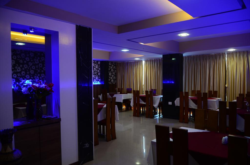 Blue Lagoon Hotel Daman