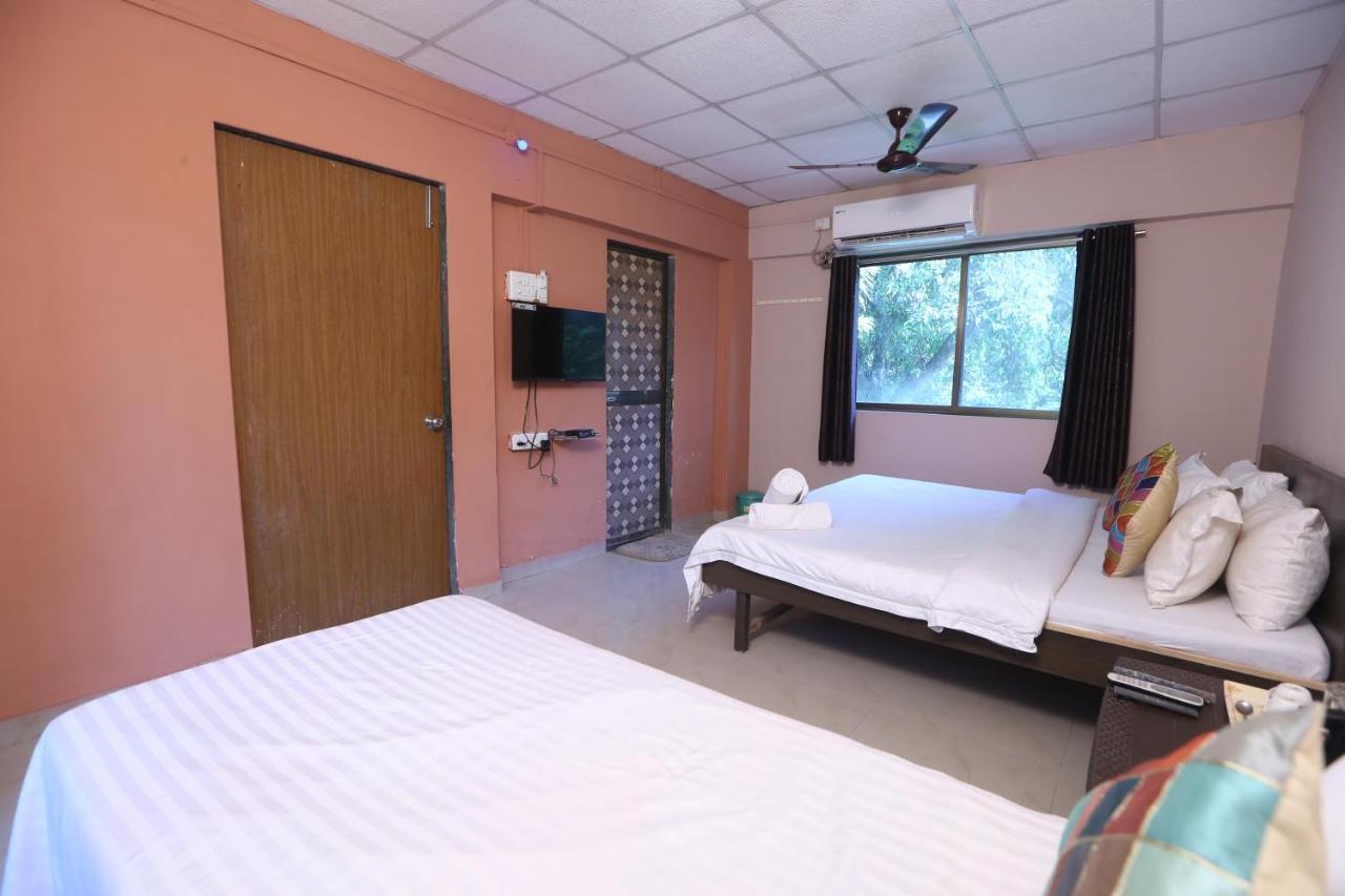 Anna Farmhouse Farm stay Daman