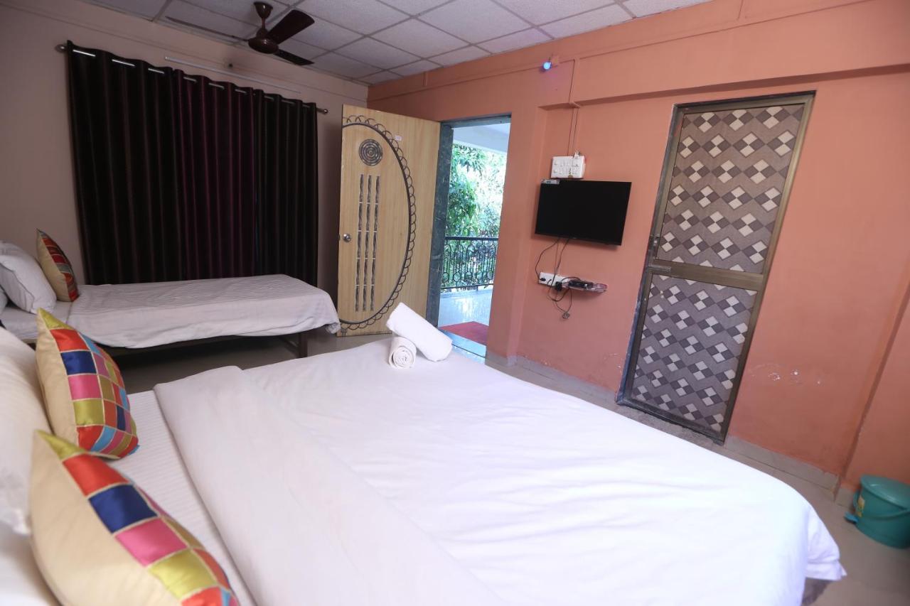Anna Farmhouse Farm stay Daman