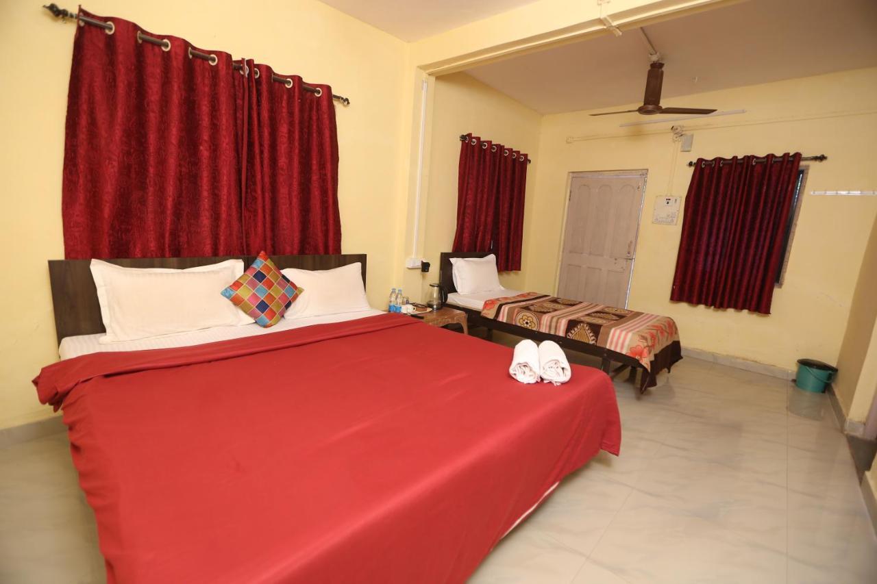 Anna Farmhouse Farm stay Daman