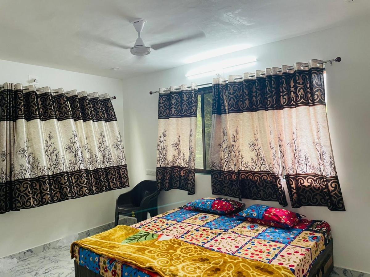 Rj Farmhouse Farm stay Daman