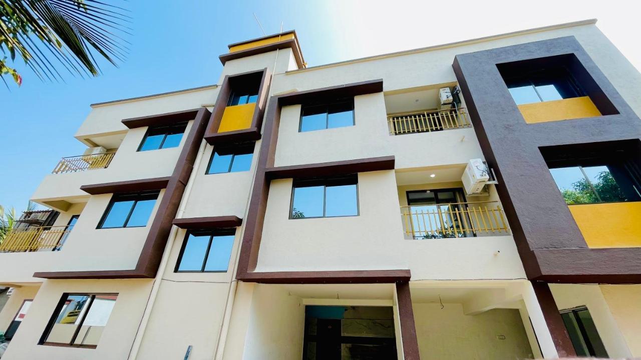 Devka House Guest house *
