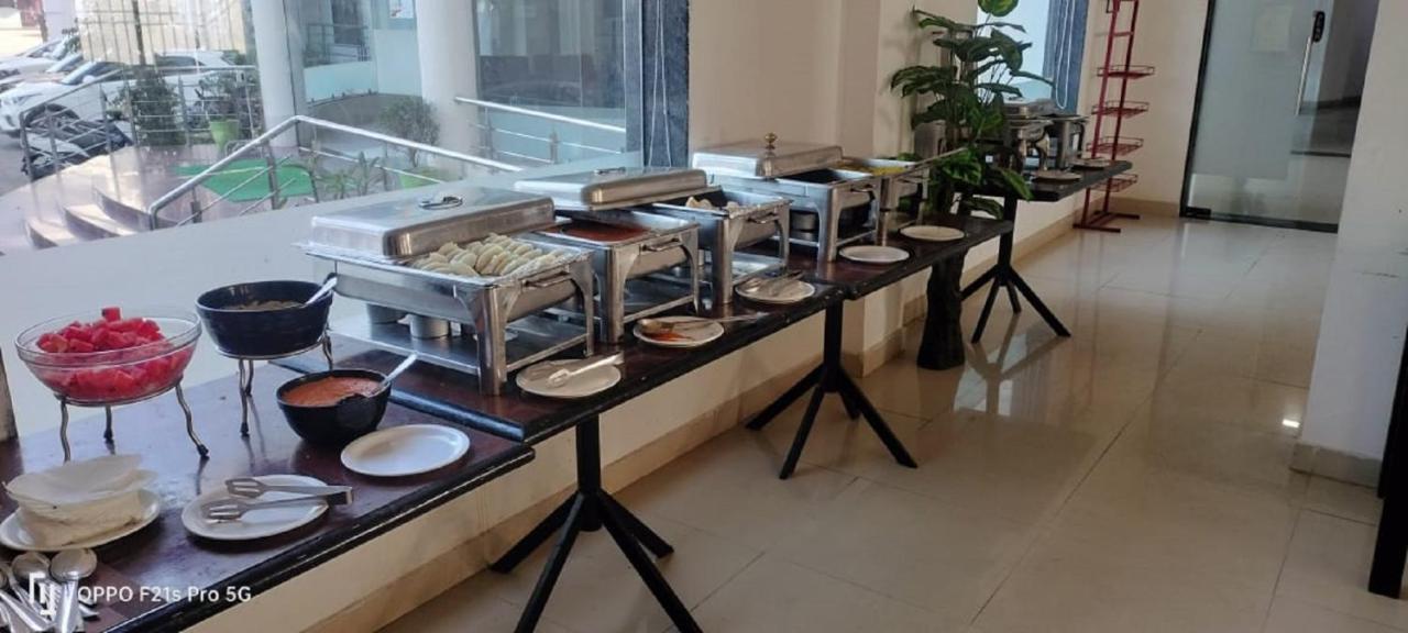 Vits Select Hotel 3*