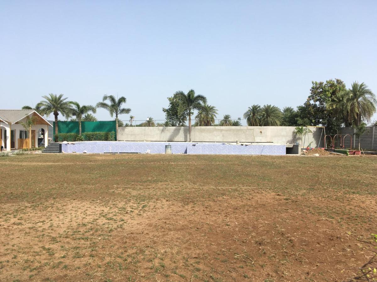 Hotel Vits Devka beach Daman