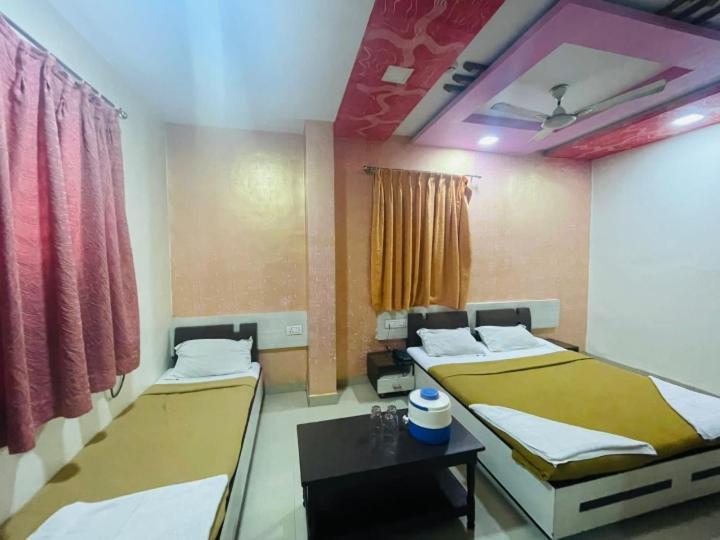 Hotel Samrat