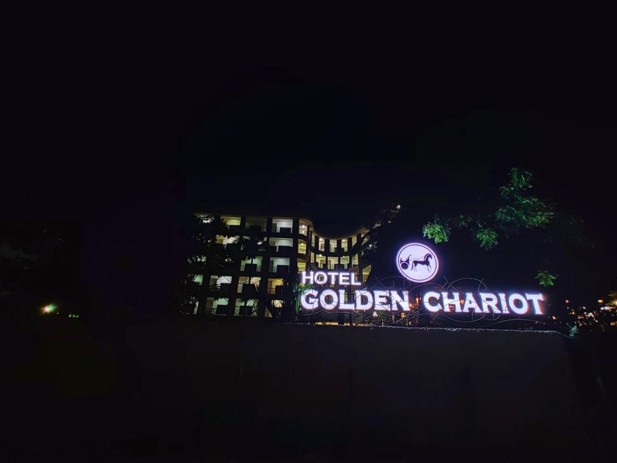 Hotel Golden Chariot Daman