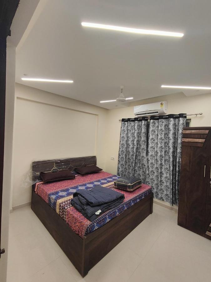 Gandhi Apartment
