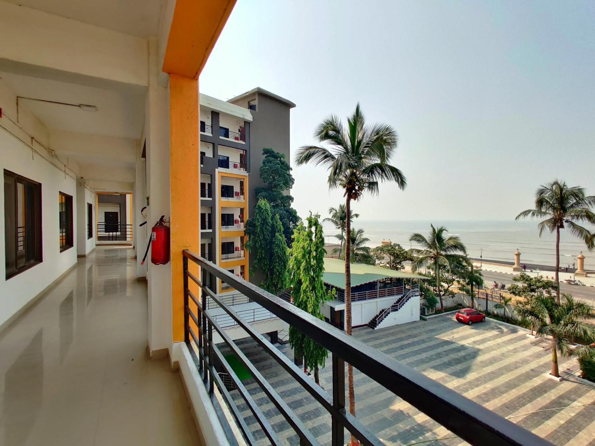 Golden Chariot Daman