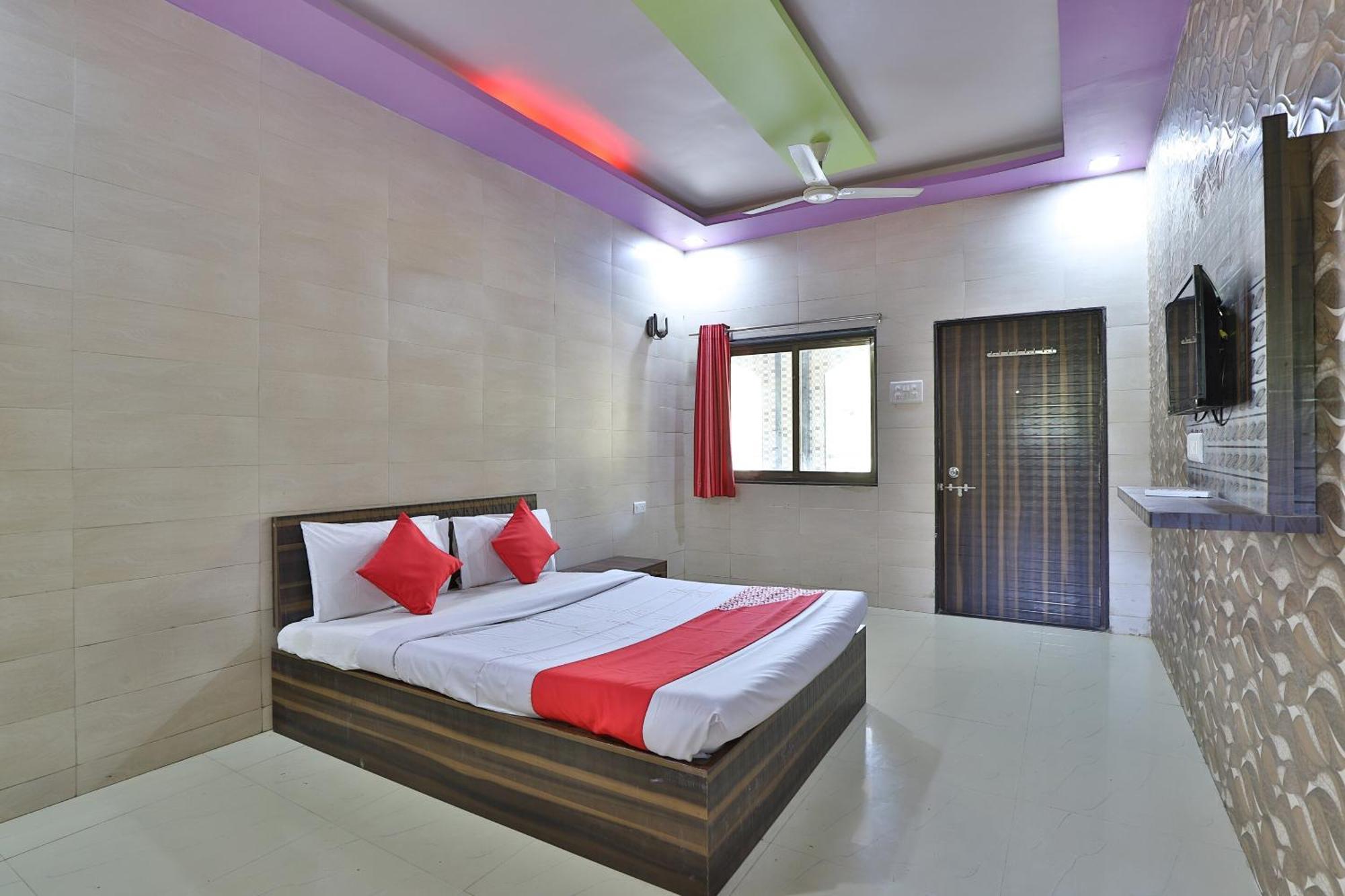 O Star Hotel