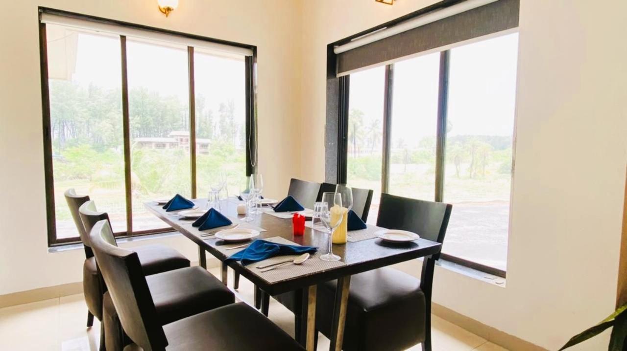 Nest Beacon Hotel Daman