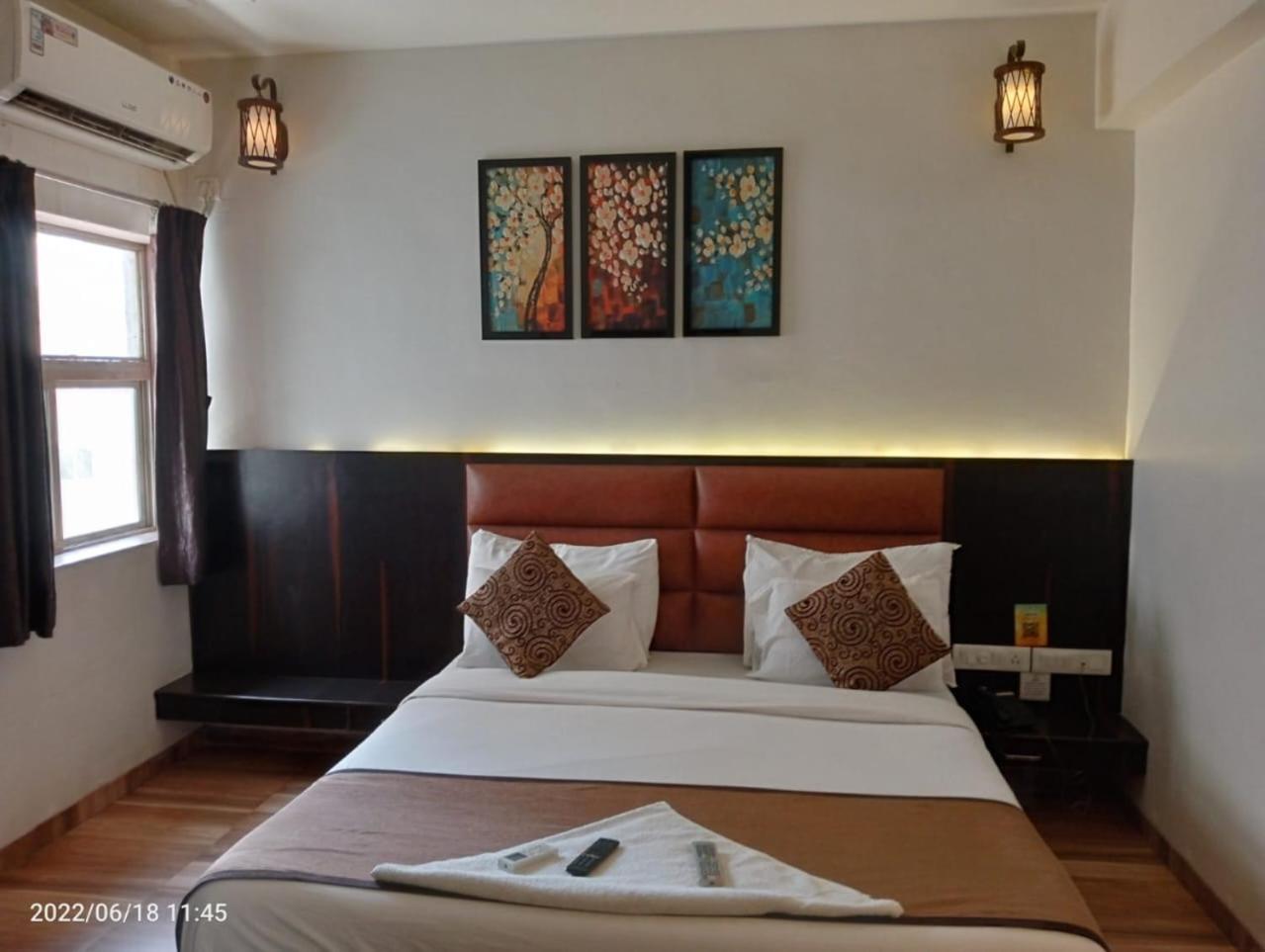 Hotel Saikripa Imperial