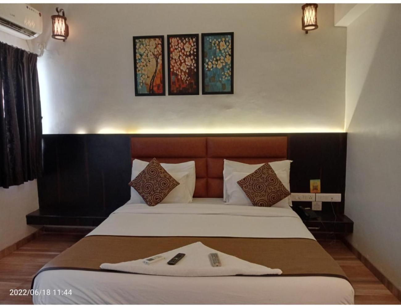 Homestay Saikripa Imperial, And Diu