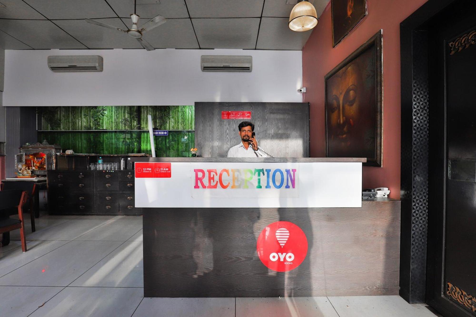 O Lotus Residency