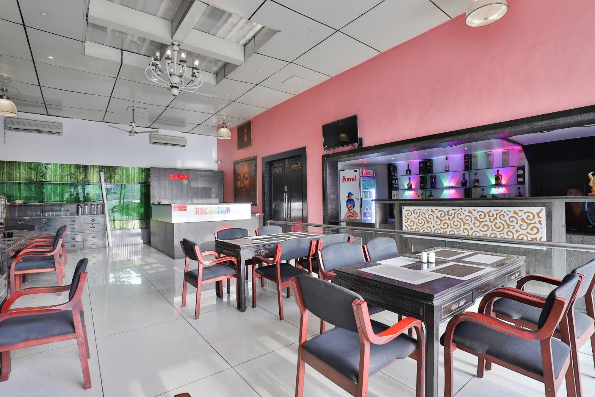 Hotel O Lotus Residency
