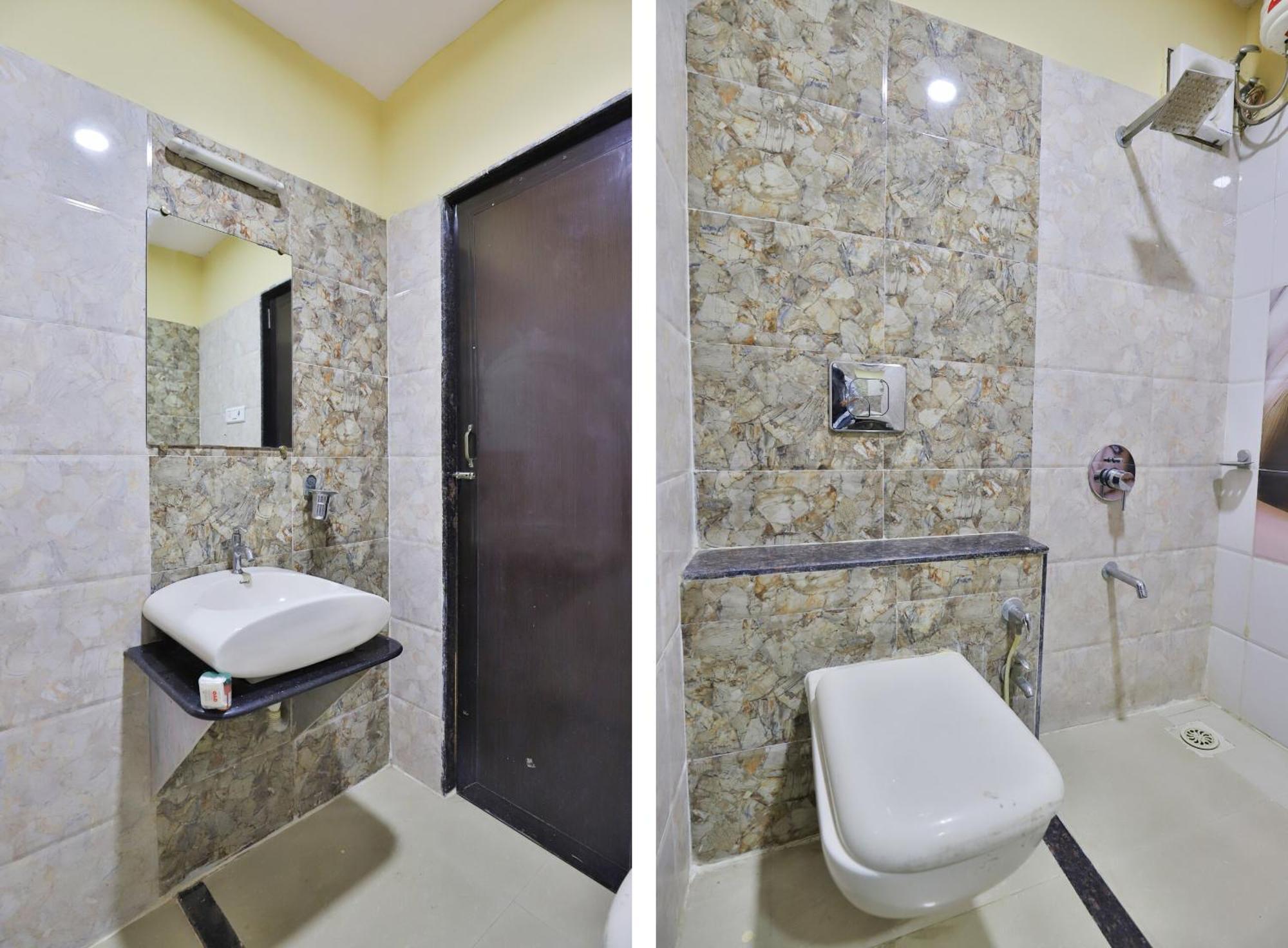 Hotel O Lotus Residency 3*