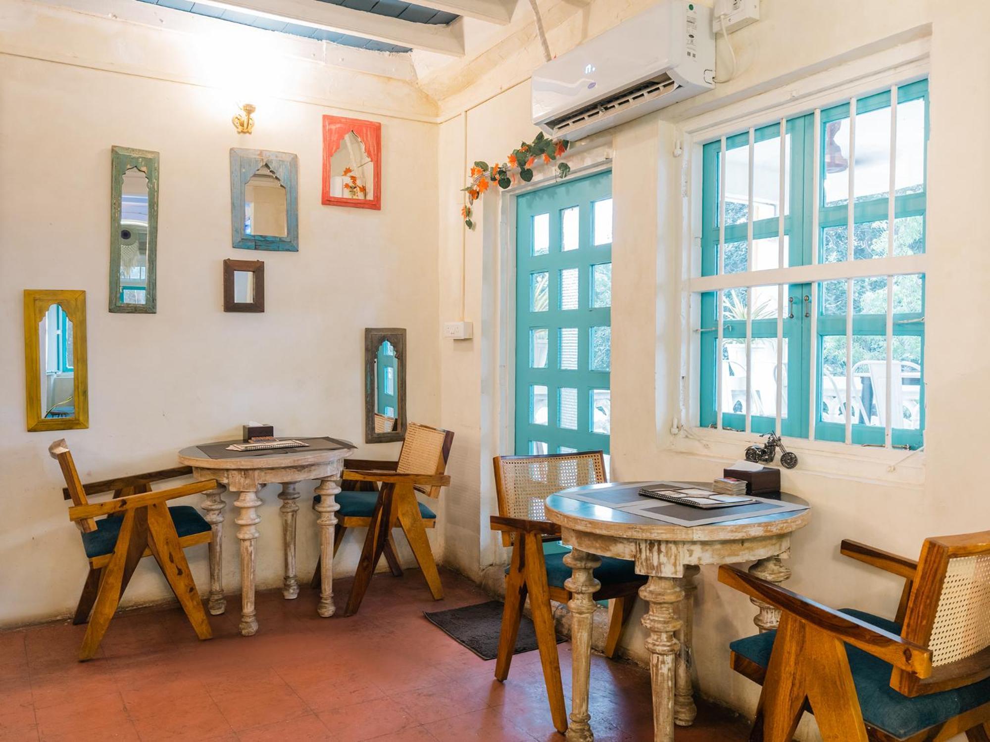 Moustache Hostel Daman