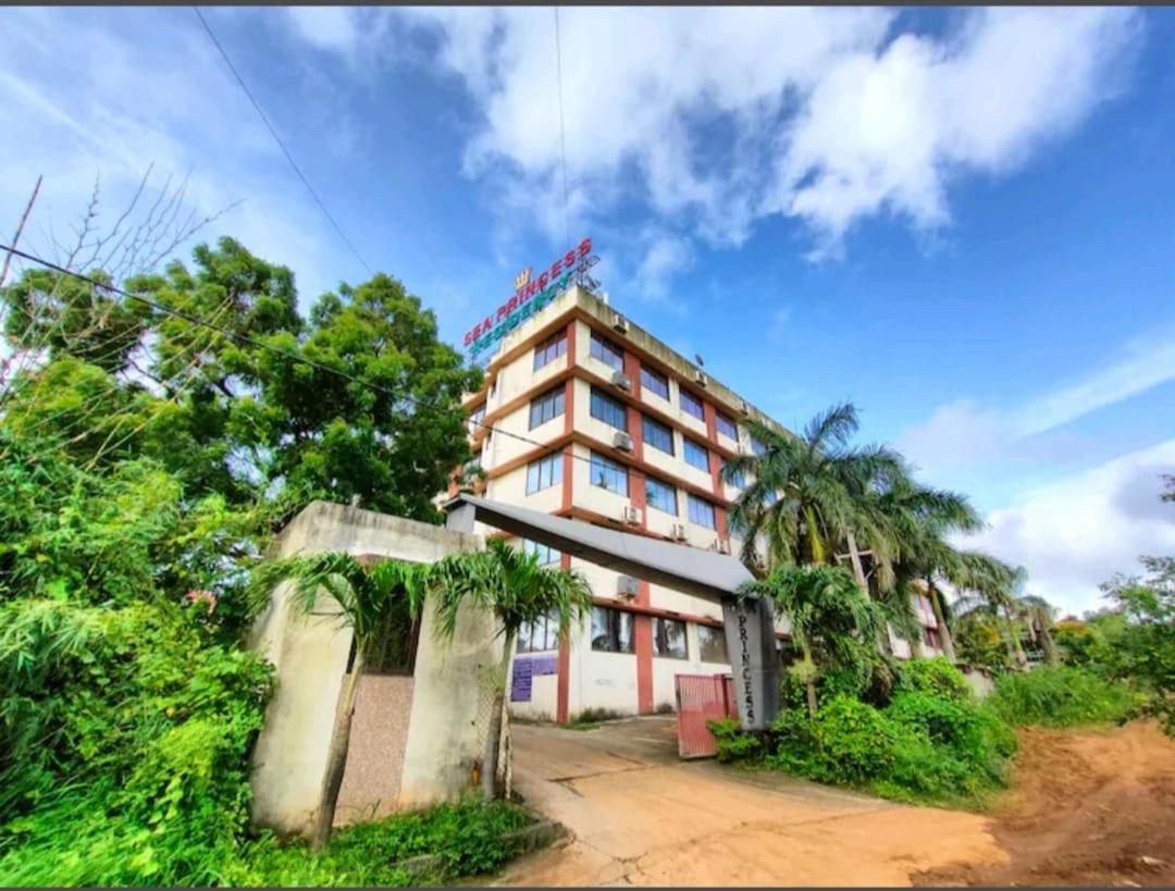 Homestay Sea Princess Residency