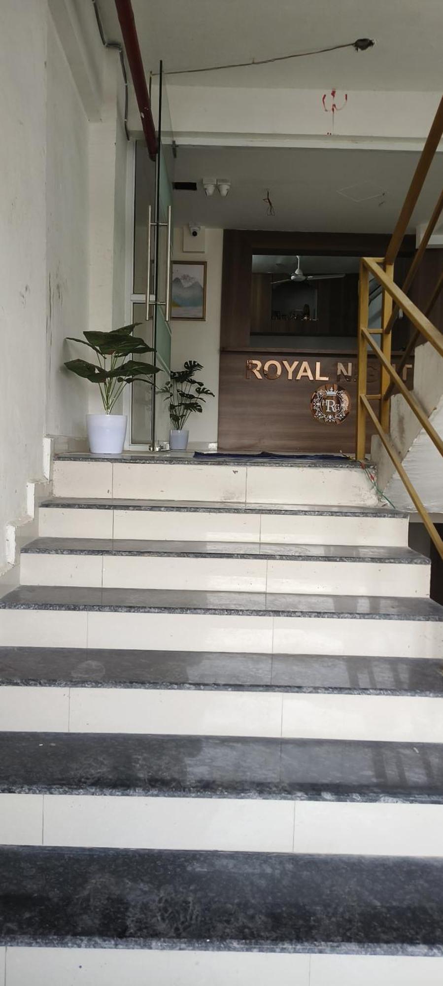 Royal Night Daman