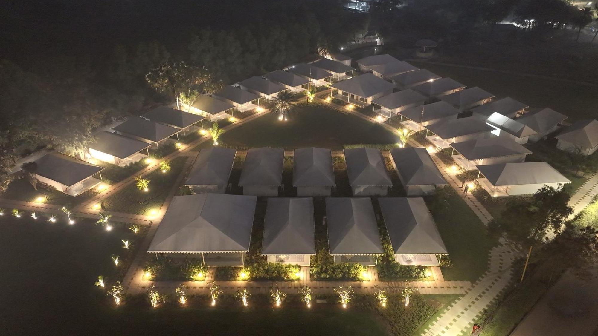 The Fern Seaside Luxurious Tent 3*