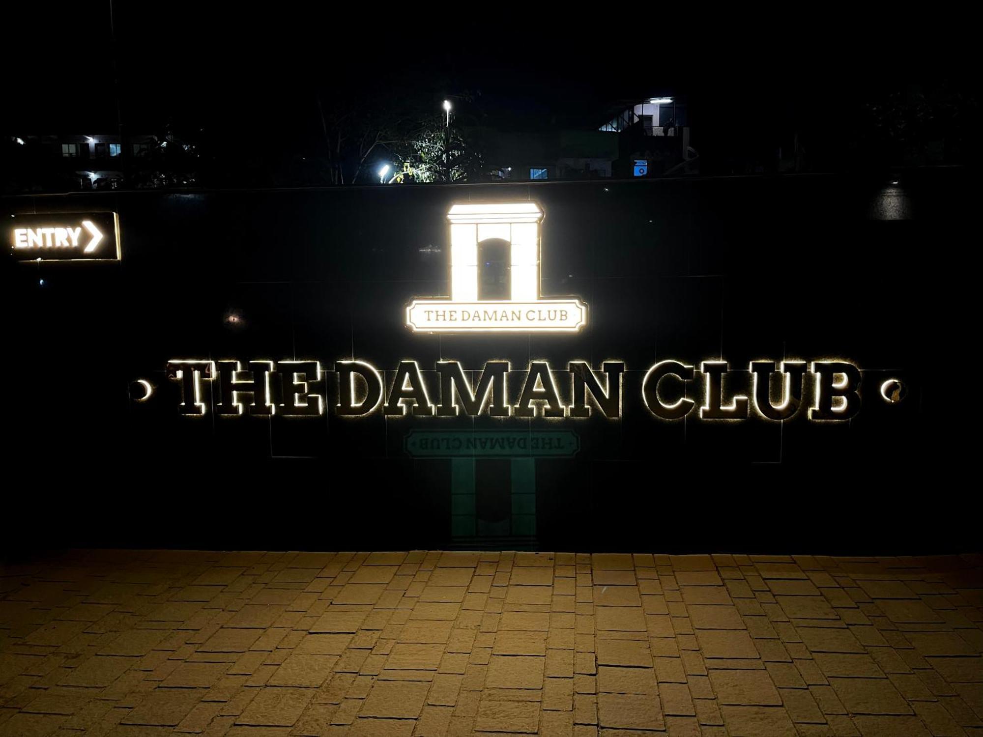The Club 4* Daman
