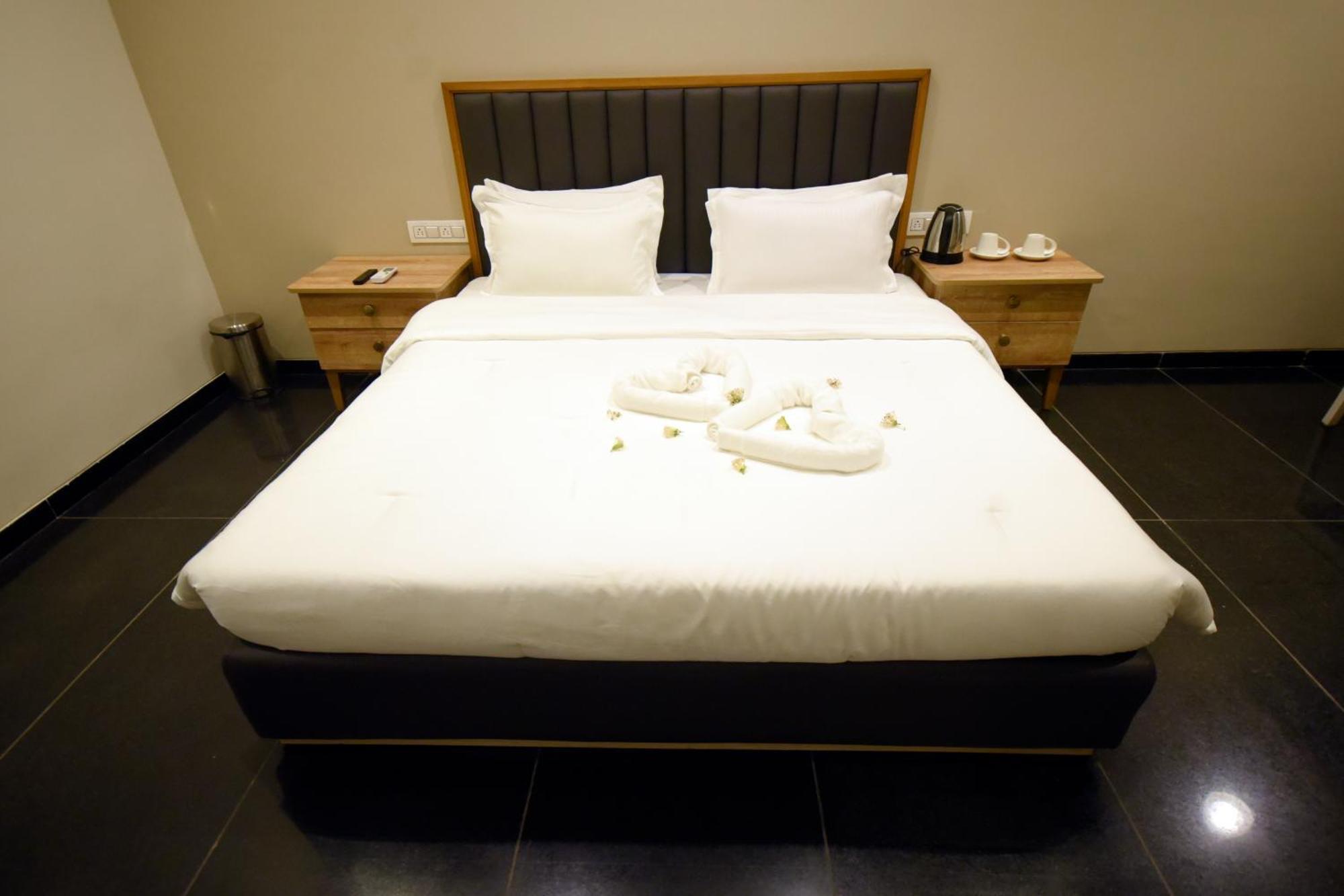 The Club 4* Daman