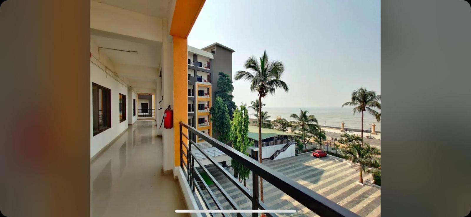 Seaface Apartment *