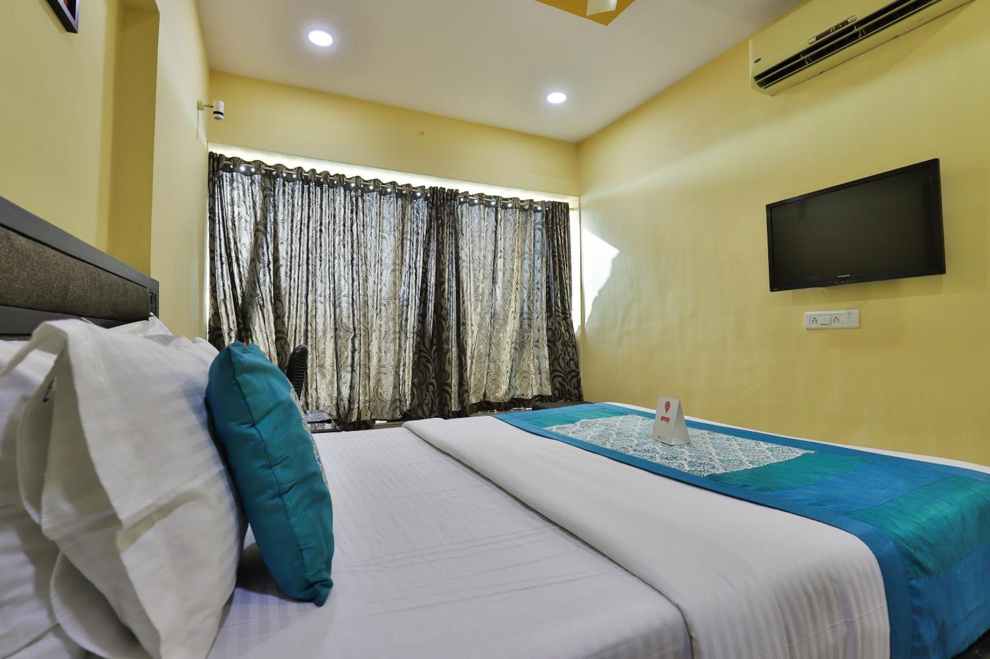 Hotel O Lotus Residency