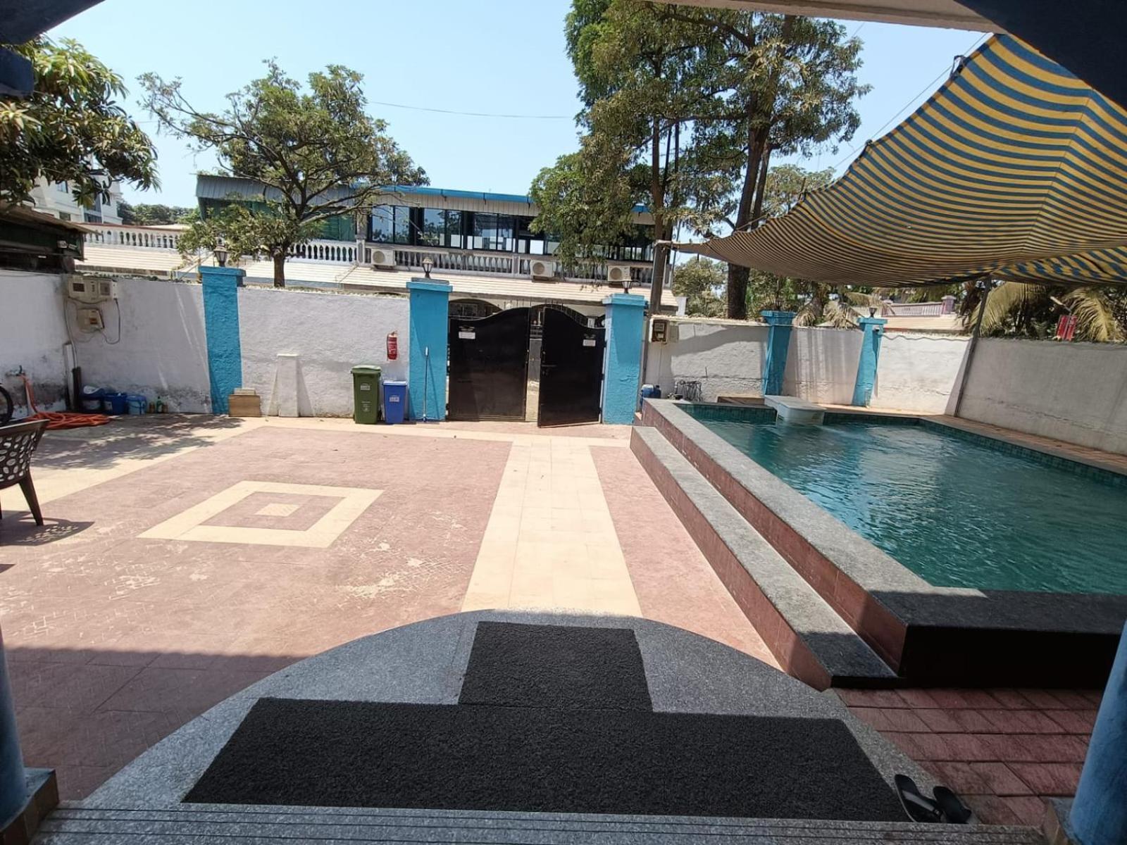 Villa Goldie - Daman