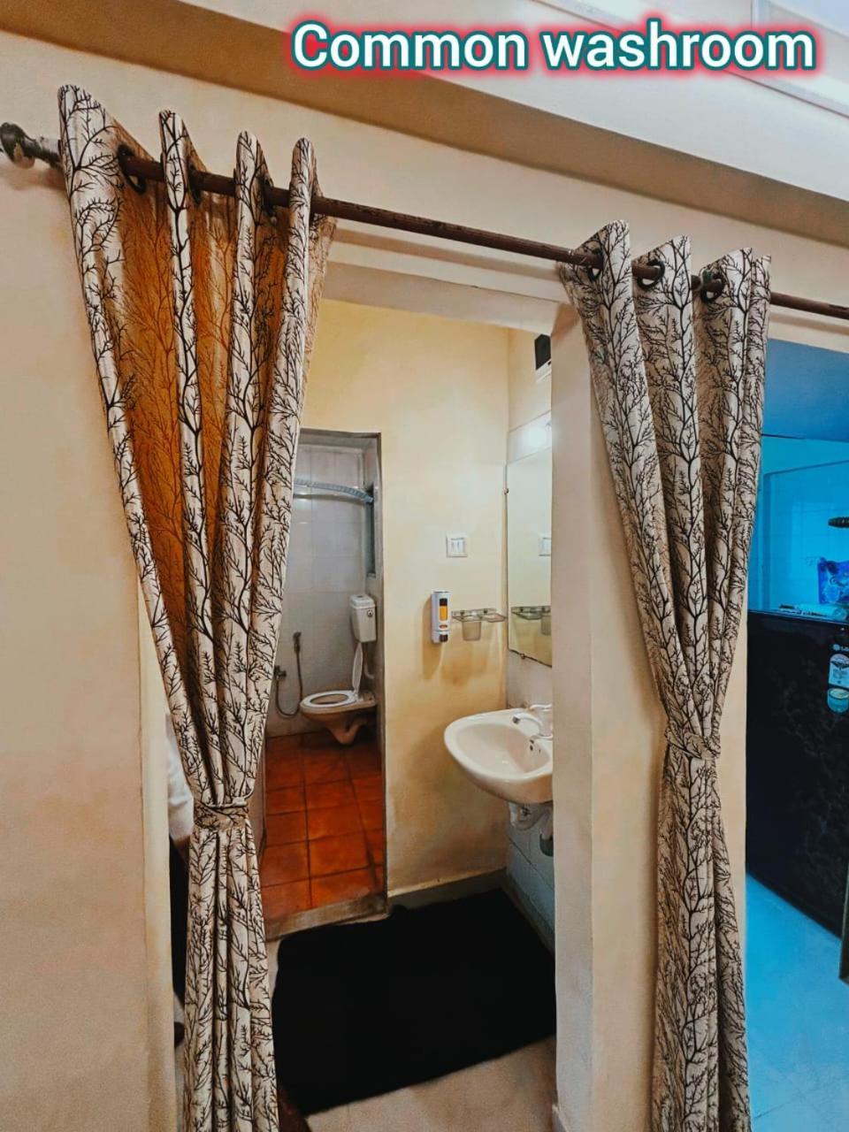 Apartment Fully Loaded Service