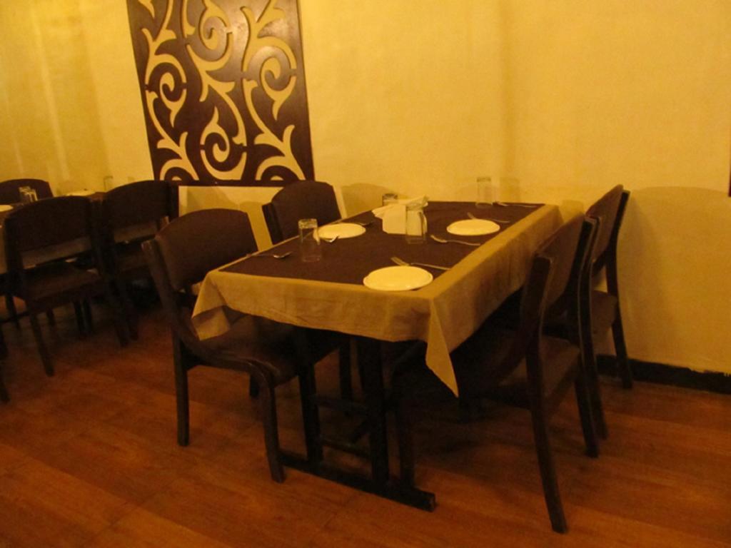 Sai Regency Hotel 3*