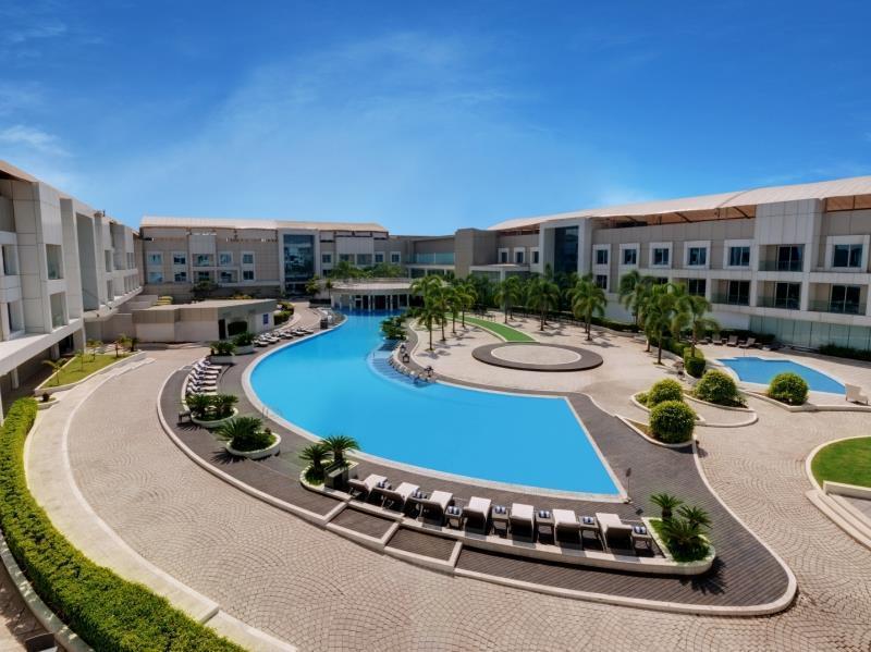 Hotel The Deltin 5*