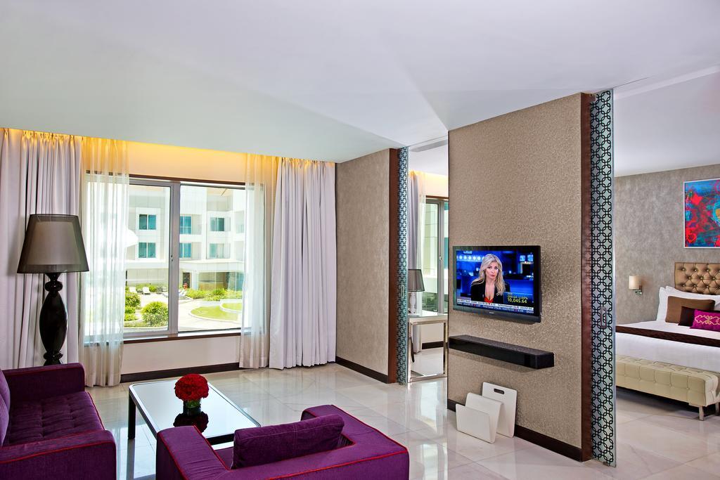 Hotel The Deltin 5*