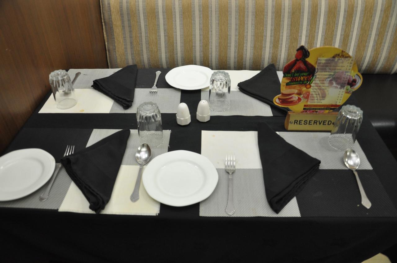 Gurukripa Hotel