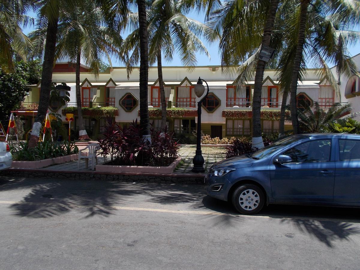 Resort Sandy 3*