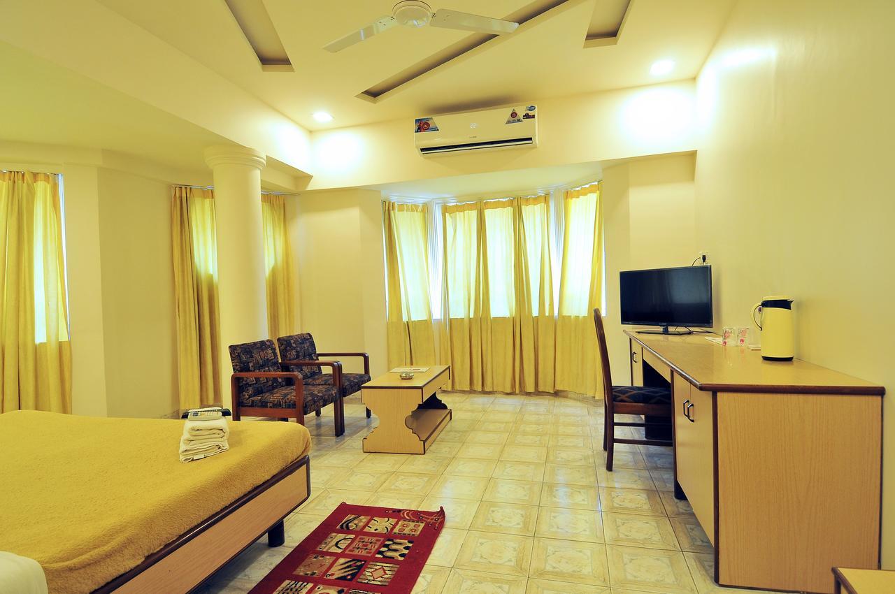 Sandy Resort 3*